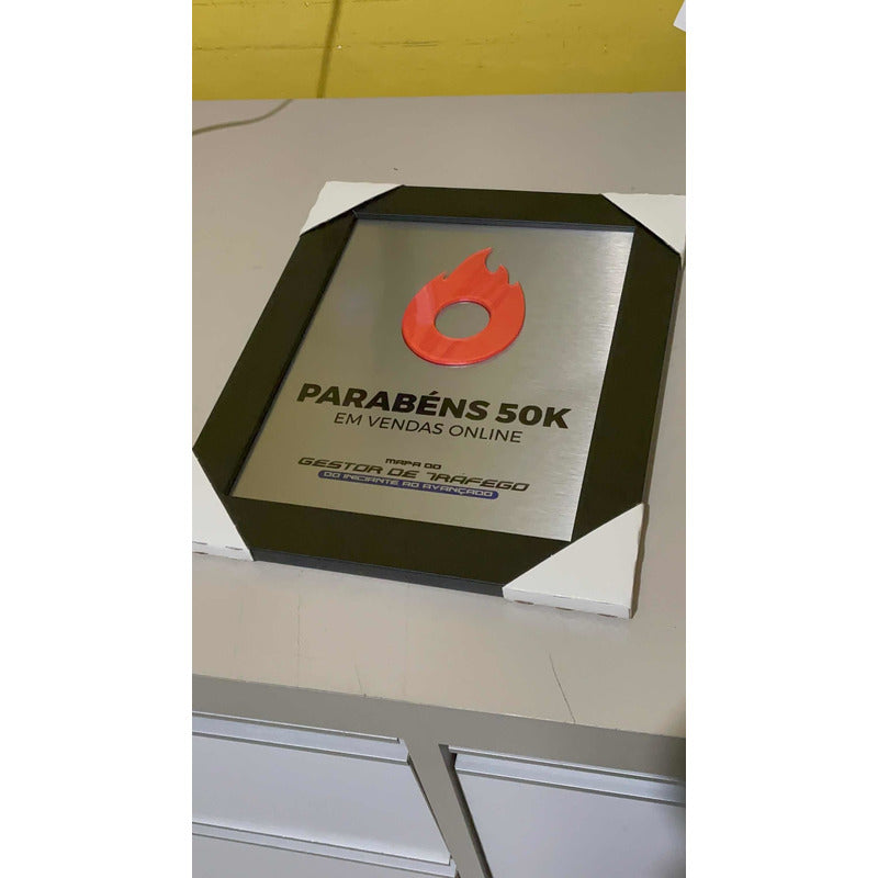 Placa Inscritos Youtube Inox - Com Vermelho Inox