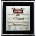 Placa Em Baixo Relevo + Moldura Preto E Prata