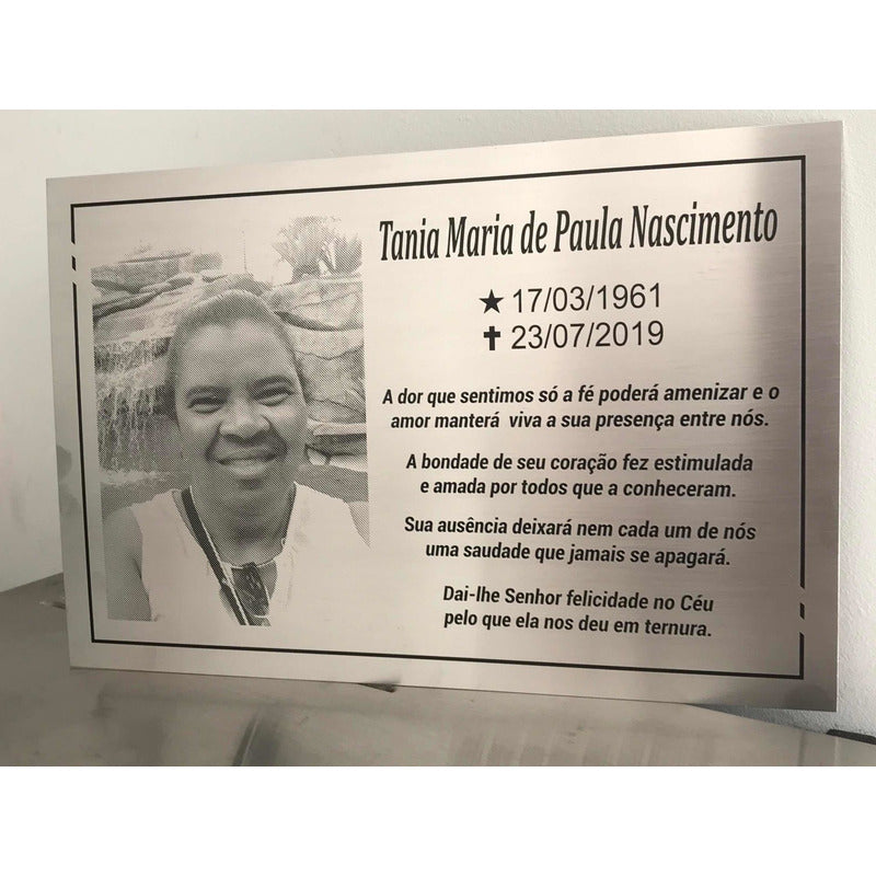 Placa Póstuma