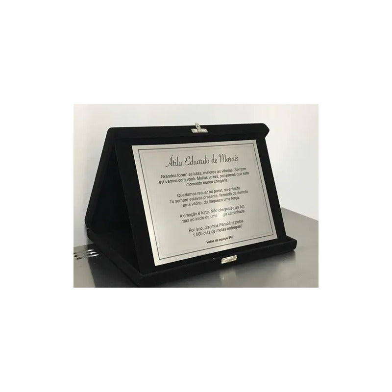 Placa De Homenagem Urgente