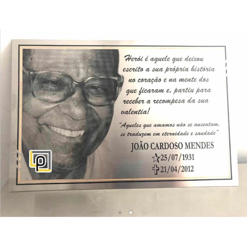 Placa Jazigo / Cemitério Póstuma